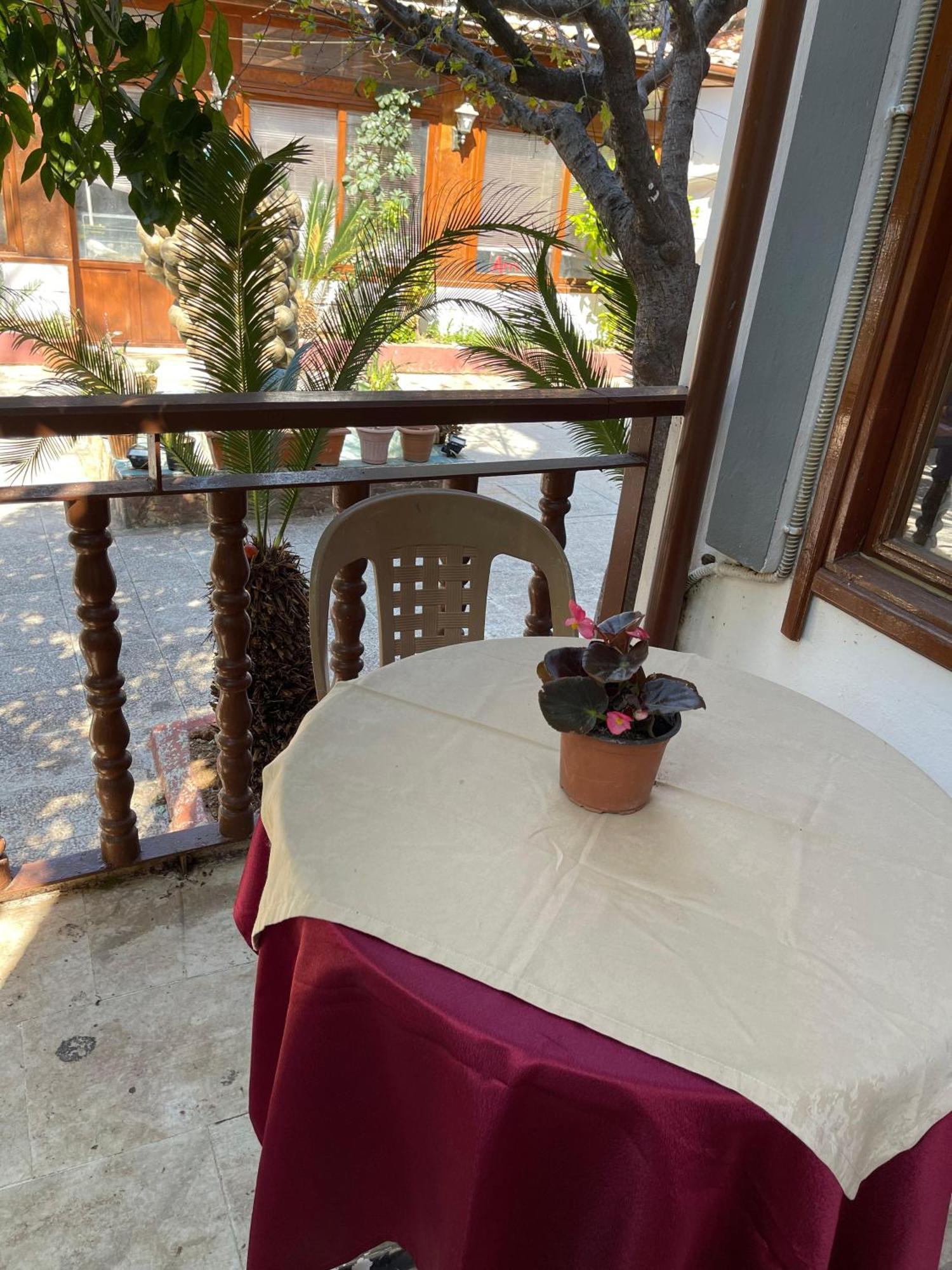 Hotel Karyatit Kaleici Antalya Extérieur photo