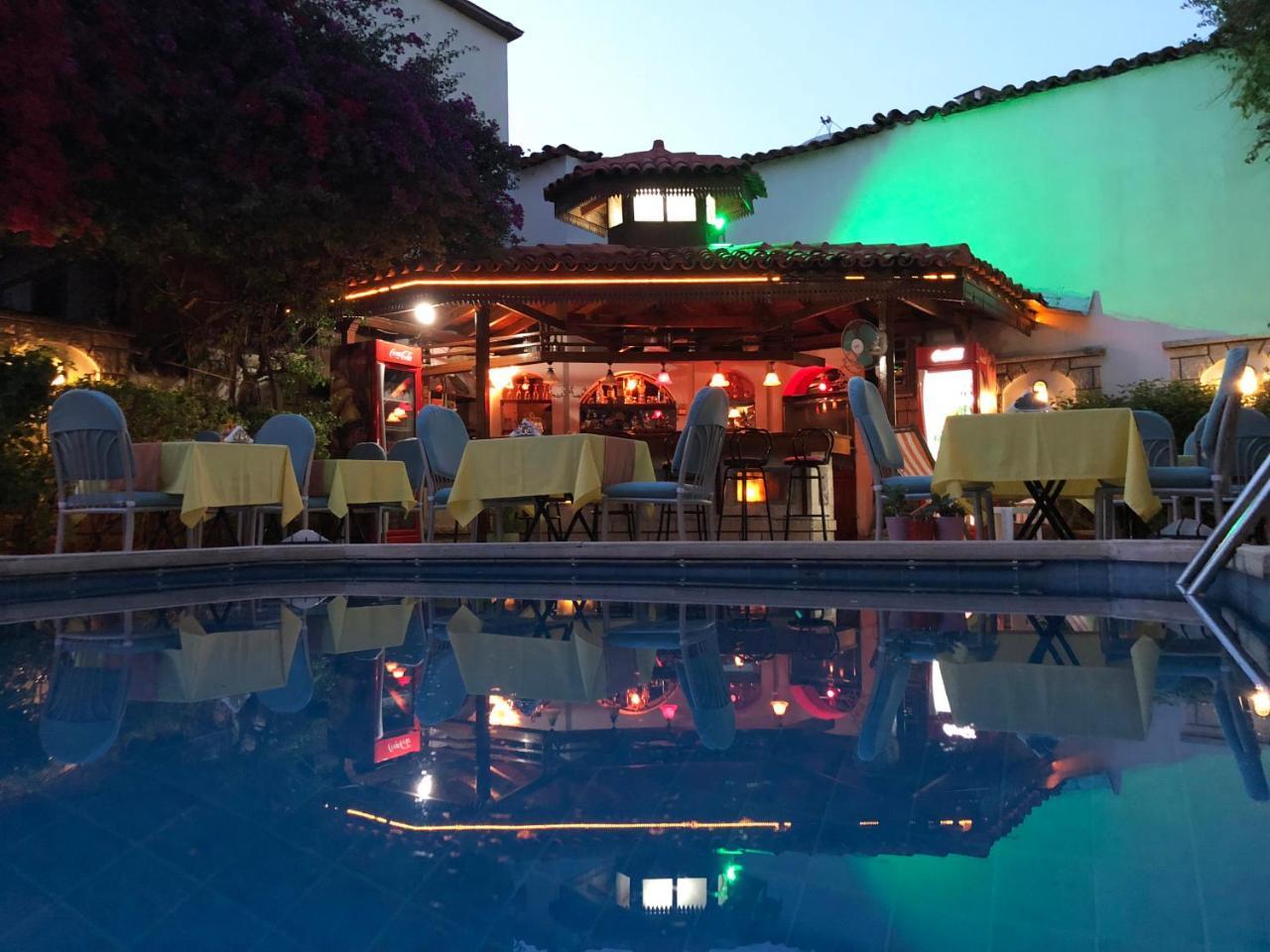 Hotel Karyatit Kaleici Antalya Extérieur photo