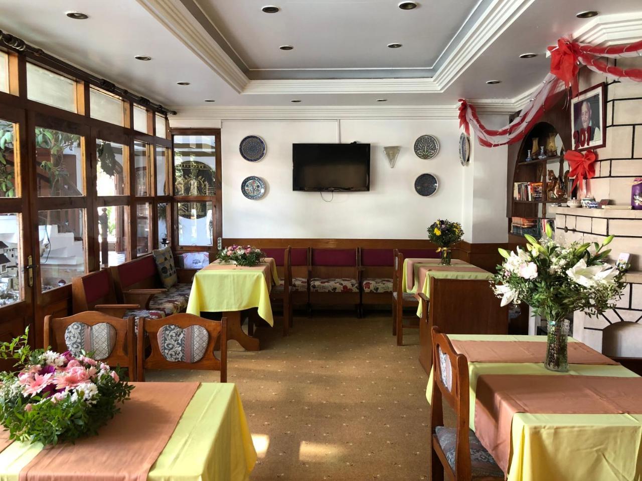 Hotel Karyatit Kaleici Antalya Extérieur photo